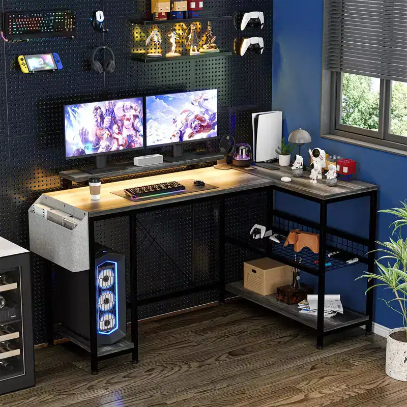 Bureau de jeu d'angle en L avec lumières, prise de courant et rangement, petit bureau d'ordinateur avec support d'écran et étagères de rangement