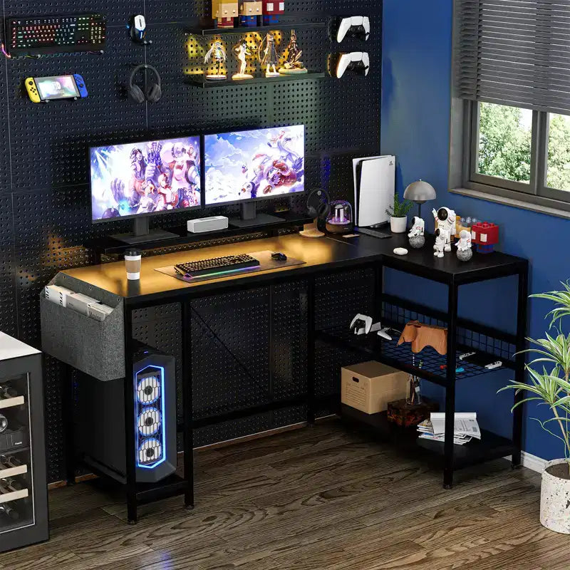 Bureau de jeu d'angle en L avec lumières, prise de courant et rangement, petit bureau d'ordinateur avec support d'écran et étagères de rangement