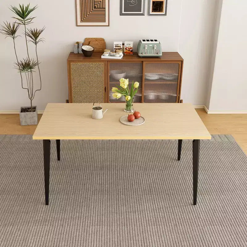 Table à manger rectangulaire moderne avec plateau en bois MDF et pieds en métal, table de cuisine pour appartement ou maison, espace de repas