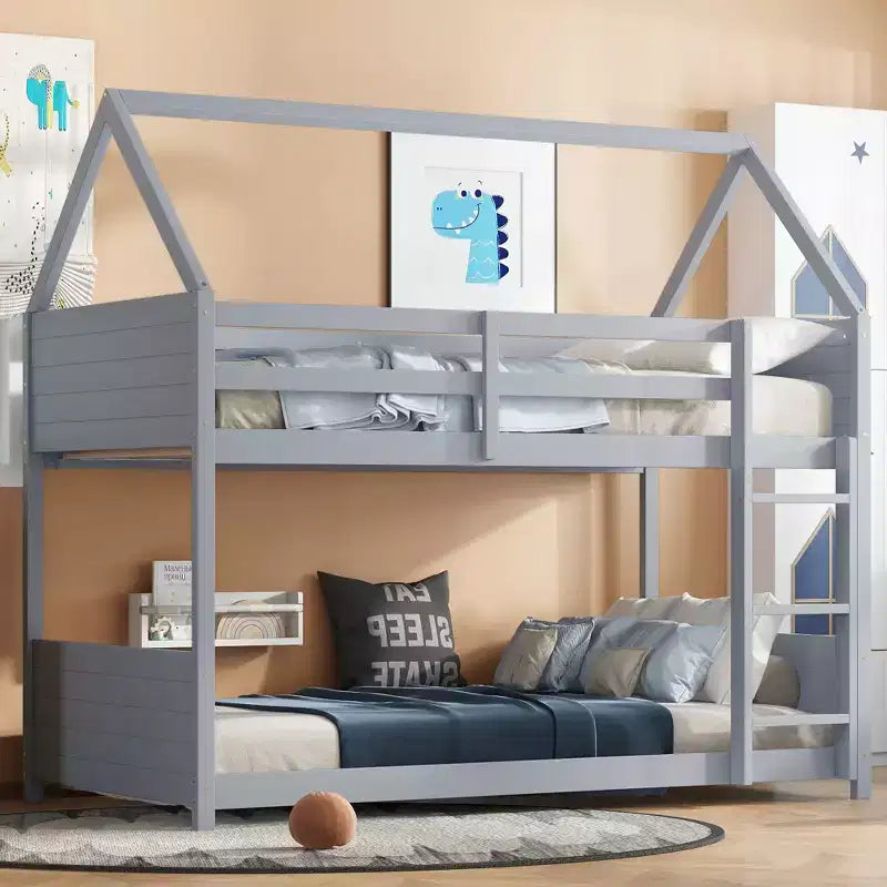 Lit superposé maison jumeau sur jumeau, lit superposé bas en bois avec cadre de toit, garde-corps et échelle, cadre de lit pour enfants en bois d'hévéa