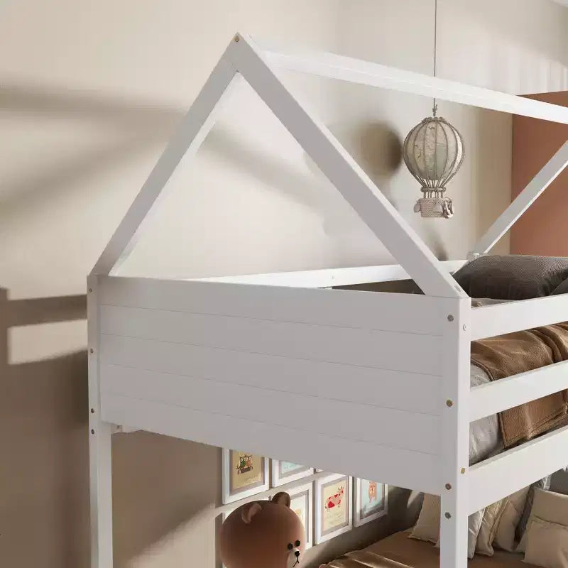 Lit superposé maison jumeau sur jumeau, lit superposé bas en bois avec cadre de toit, garde-corps et échelle, cadre de lit pour enfants en bois d'hévéa