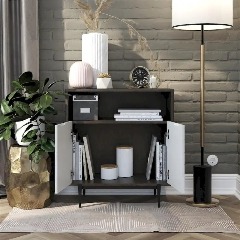 CosmoLiving by Cosmopolitan Armoire de Rangement Olivia Grise