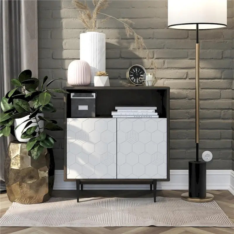 CosmoLiving by Cosmopolitan Armoire de Rangement Olivia Grise